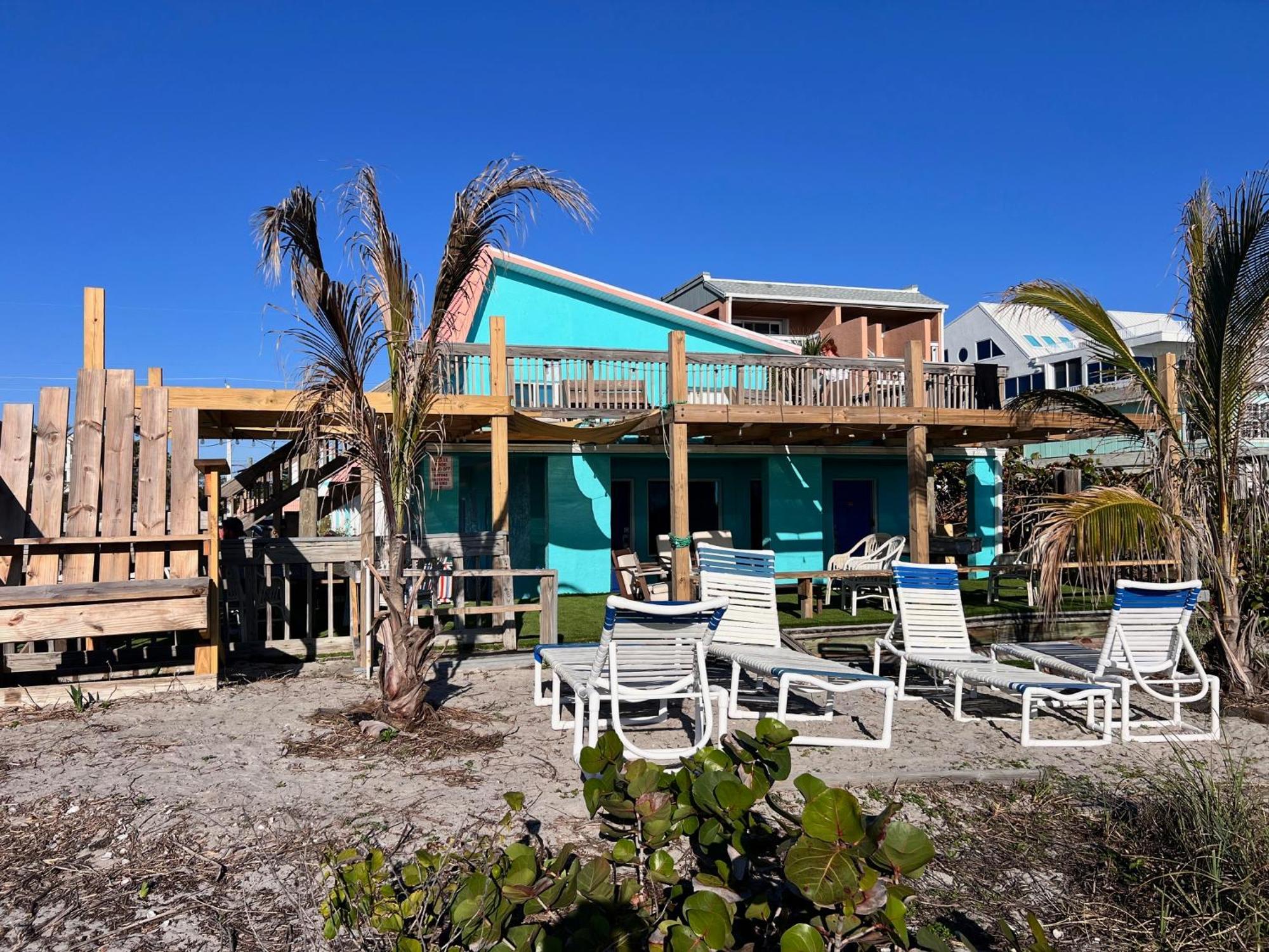 Anthony'S On The Beach Cocoa Beach Exterior photo